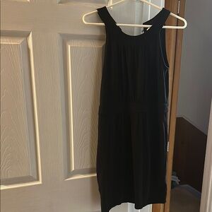 Elegant Black Sleeveless Dress